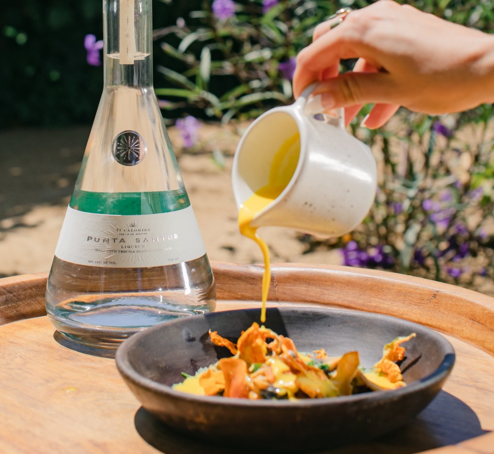 Sipping Tequila Liqueur Pairing - Enoki al Grill Salsa Amazu | Jengibre | Yema de Huevo Curada